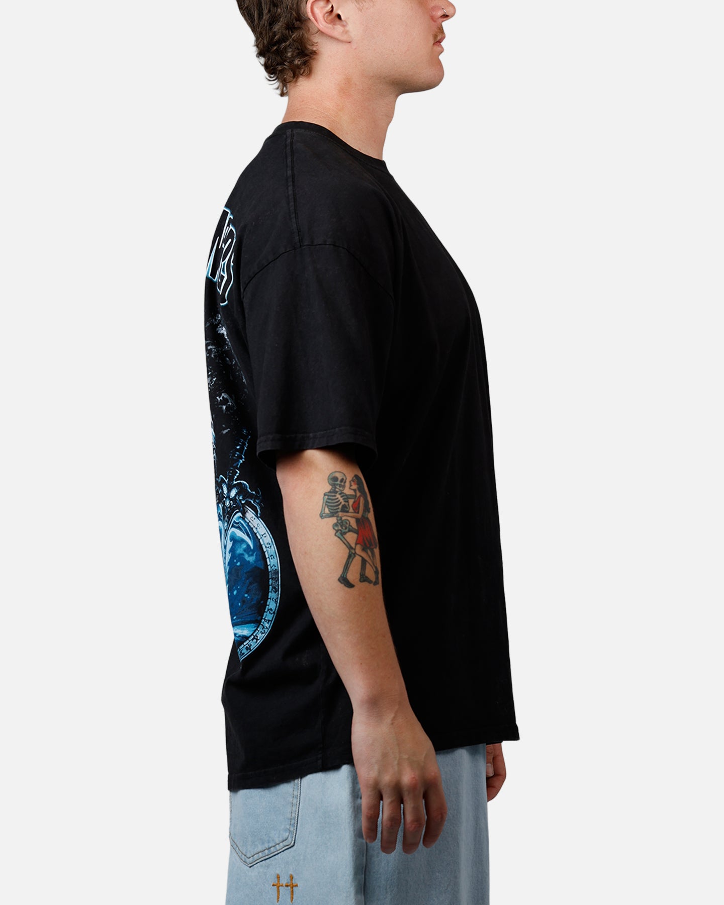 World of Warcraft: Frostmourne - Streetwear Brand Tees ulasan dan harga